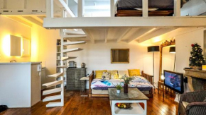 Grand Loft near notre dame
